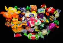 Конфеты с паразитами продали жительнице Костаная