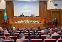 Председатель Агентства встретился с коллективом Министерства науки и высшего образования