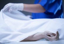 Соседи почувствовали запах: тело женщины обнаружили в Актау