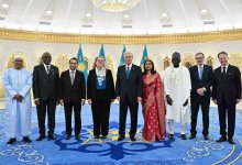 Токаев встретился с послами восьми государств в Акорде