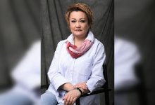 Служу театру