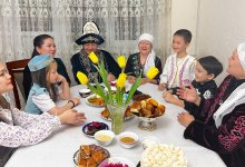 “Бір жасыңмен!”