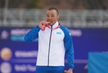 Ерболу Хамитову дарят автомобиль за золотую медаль Паралимпиады