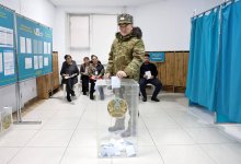 Министр обороны проголосовал на республиканском референдуме