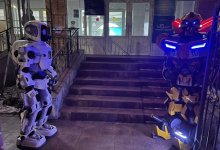 Оптимус Прайм и Фиксик пришли на участки для голосования в Уральске