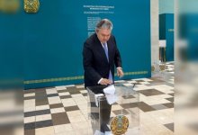 Ермек Кошербаев проголосовал на референдуме