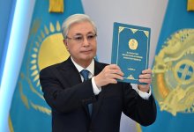 Президент подписал Указ о реализации новой Конституции