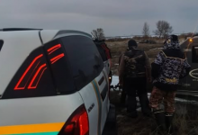 Автомобиль с рыбаками провалился под лед в Павлодарской области