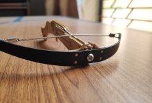 Девятиклассник устроил стрельбу из арбалета в школе в Челябинске