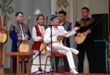 "Алтайым – алтын бесігім": при поддержке партии AMANAT состоялся республиканский командный айтыс