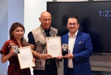 Не бросили своих: в Катаре отметили казахстанских волонтеров