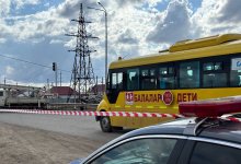 Маршрутка протаранила школьный автобус в ЗКО