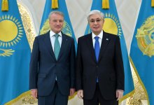 Токаев принял главу Сбербанка Германа Грефа