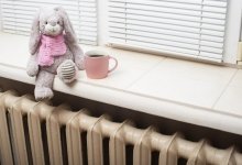 Нога ребенка застряла в радиаторе отопления в Кызылорде (ВИДЕО)