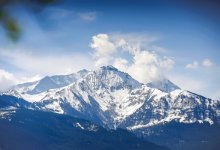 Алматинцев призвали воздержаться от похода в горы