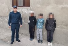 Дети забросали камнями электровоз на юге Казахстана