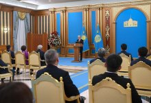 Нельзя отдавать функцию воспитания подрастающего поколения соцсетям и видеосервисам – Токаев