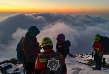 В горах Алматы спасли двух подростков: одной из них потребовалась помощь врачей