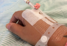 Трагедия в Актау: мать обвиняет врачей в смерти сына