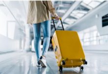 Алматинку сняли с рейса за пьяный дебош в аэропорту Актау