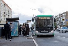 Почему астанчане не могут дождаться автобуса на остановке