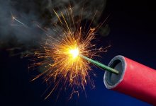 23 человека погибли в результате взрыва на заводе по производству фейерверков