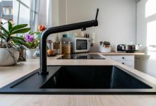 Холодную воду временно отключат в двух районах Алматы