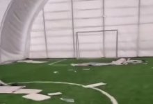 Подростки разгромили стадион в Акмолинской области (ВИДЕО)