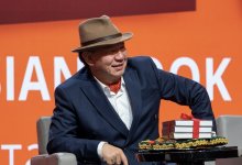 От размышлений к строкам: книгу Маралтая Райымбекулы представили в Астане