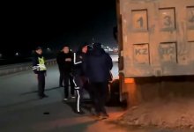 В Астане водители самосвалов отказались от весового контроля – их арестовали