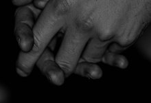 Мужчину с окровавленными руками в салоне красоты задержали в Алматы