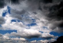 Десятки сорванных крыш и обрывы электросетей: последствия стихии ликвидируют в Павлодарской области