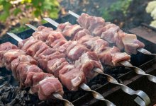 Шашлык без вреда: какое мясо выбрать и чего избегать