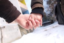 Студентка два года встречалась с мужчиной, пока не узнала, что он ее отец