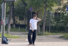 Алматинец покорил соцсети исполнением лунной походки (ВИДЕО)