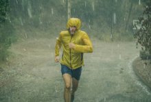 Казахстан накроют ливни, град и ночные морозы 11 мая