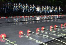 "Праздник со слезами на глазах": День Победы в Казахстане прошел в атмосфере памяти и уважения