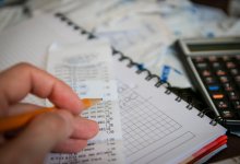 Сотрудницу госдоходов втянули в аферу с фиктивными счетами в ВКО