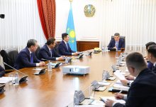 Олжас Бектенов поручил усилить поддержку легкой промышленности Казахстана