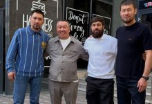 Шавкат Рахмонов и Жанибек Алимханулы стали гостями турнира в Павлодаре (ВИДЕО)
