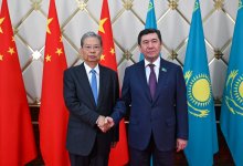 Глава парламента Китая посетил Мажилис Казахстана