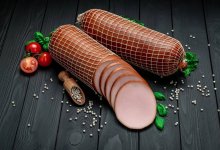Кусок металла в колбасе обнаружила жительница Актау