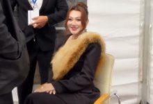 Поклонники Raim и Ерке Есмахан пытались прорваться к артистам