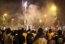 Париж охватили беспорядки после триумфа "ПСЖ" в Лиге чемпионов