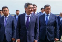 Олжас Бектенов проверил развитие сельского хозяйства в СКО и провел встречу с аграриями