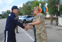 Гвардейцам в Актобе вручили новые авто