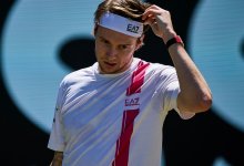 Бублик сенсационно вылетел с турнира ATP 500 в Галле