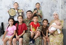 Как военнослужащие Нацгвардии воспитывают детей и совмещают службу с семьей в Казахстане (ВИДЕО)