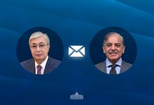Президент Казахстана поздравил премьер-министру Пакистана