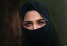 Иранскую певицу приговорили к 74 ударам плетью за концерт без хиджаба